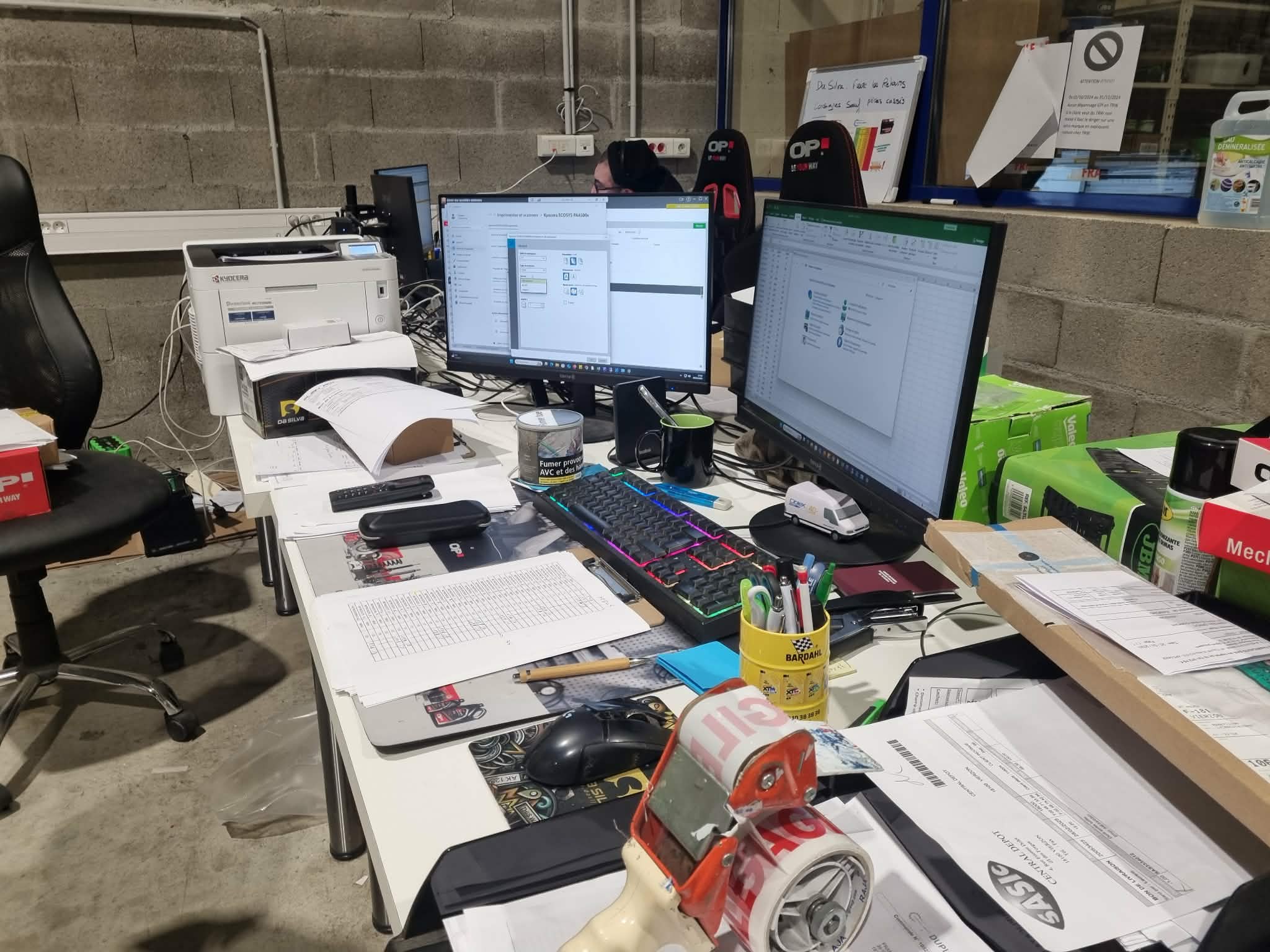 CENTRAL DÉPOT — PC TERRA (Photo 1)